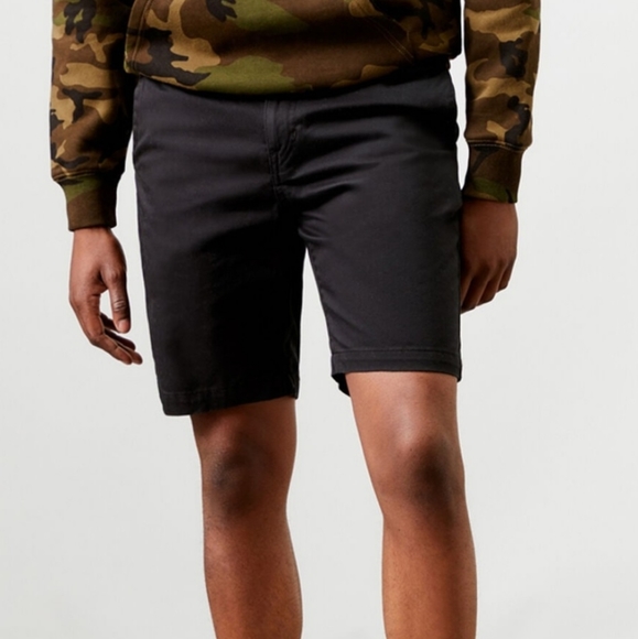 Volcom Men's True To This Black Shorts. - Picture 2 of 16